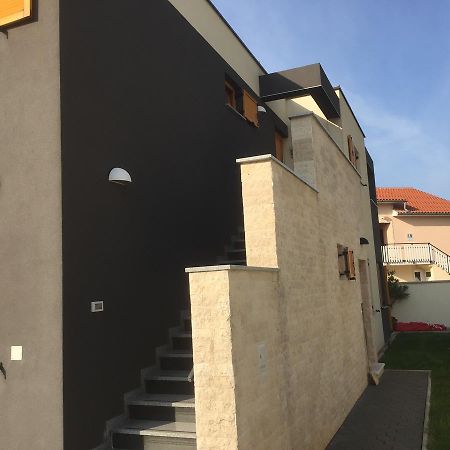 Villa Palatium I Fažana Exterior foto
